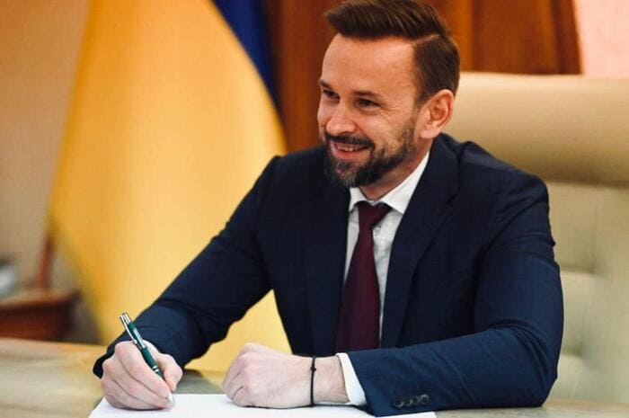 Уряд погодив звільнення Микити
