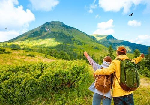 Туризм у Карпатах до Петроса