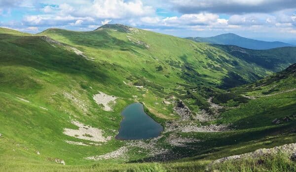 Найвища вершина Закарпаття